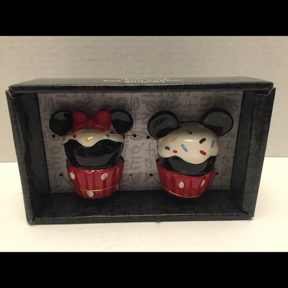 Disney Other - New Disney Mickey and Minnie cupcake salt and pepper set
